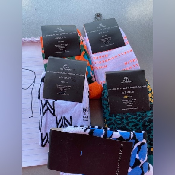 Wonen's Colorful Socks Set - Picture 5 of 5